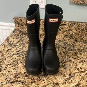 HUNTER RAIN BOOTS